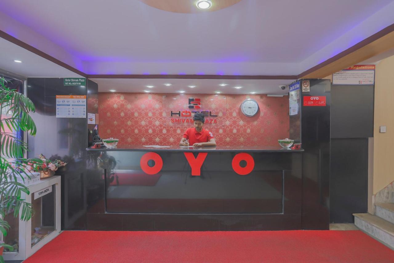 Oyo 789 Hotel Shivam Plaza กาฐมาณฑุ ภายนอก รูปภาพ