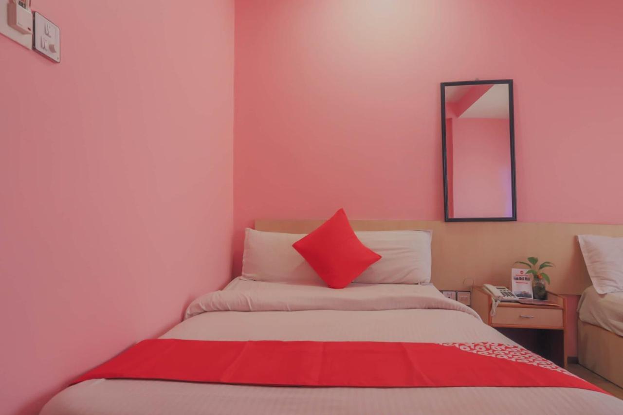 Oyo 789 Hotel Shivam Plaza กาฐมาณฑุ ภายนอก รูปภาพ